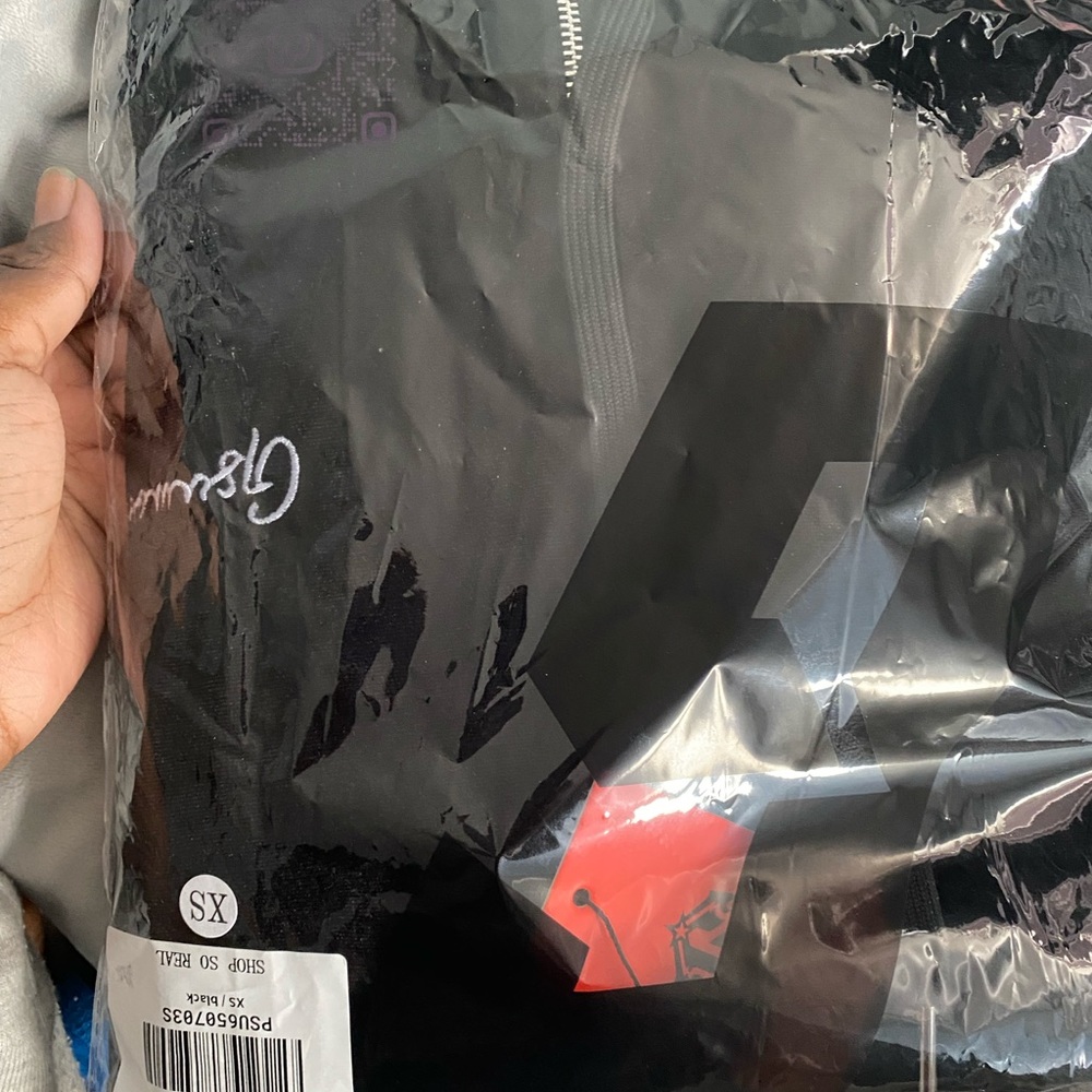 BLACK GSUWOO XS SUAVE SET NEVER WORN